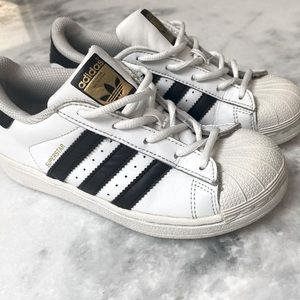 Adidas Superstar